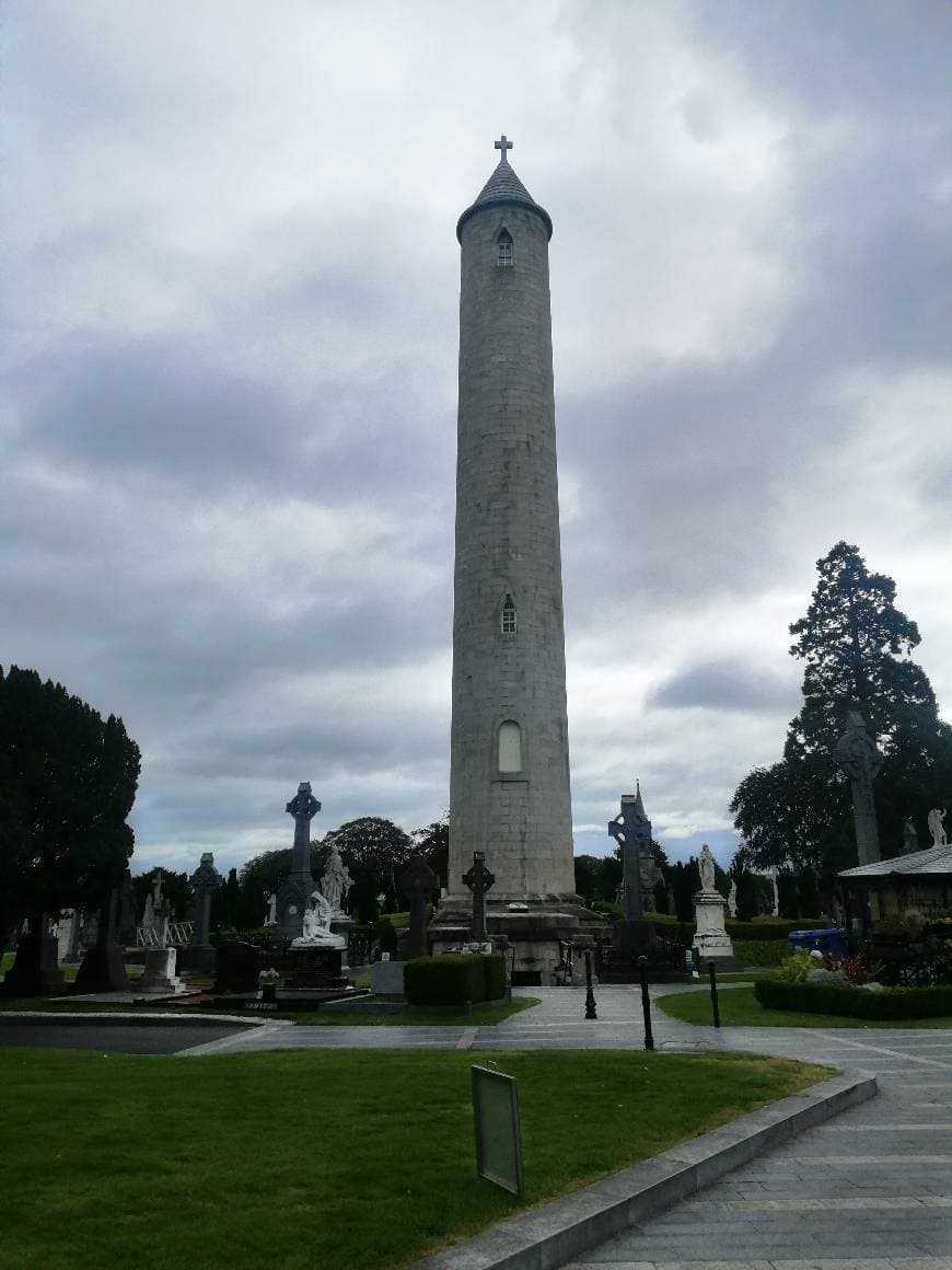 Place O'Connell Tower