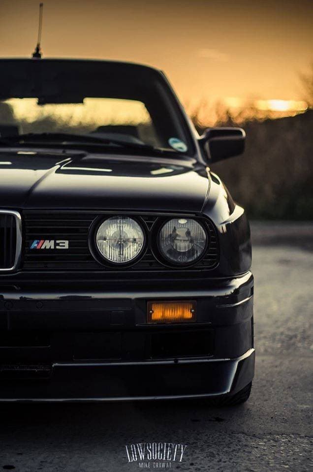 Fashion BMW M3 e30