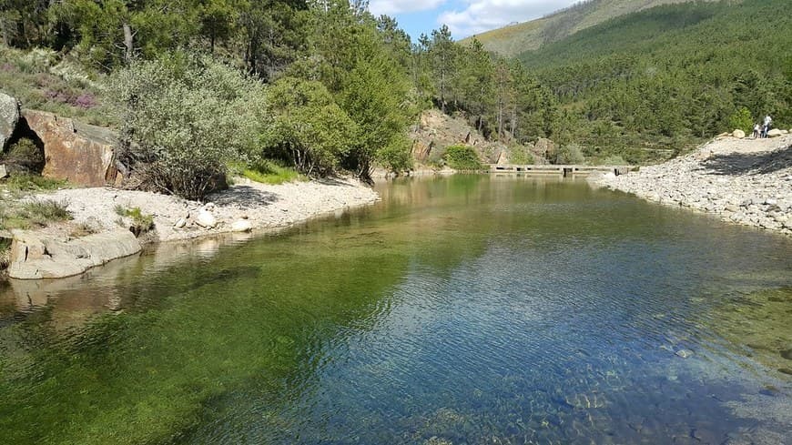 Place Praia fluvial da barragem de Verdelhos