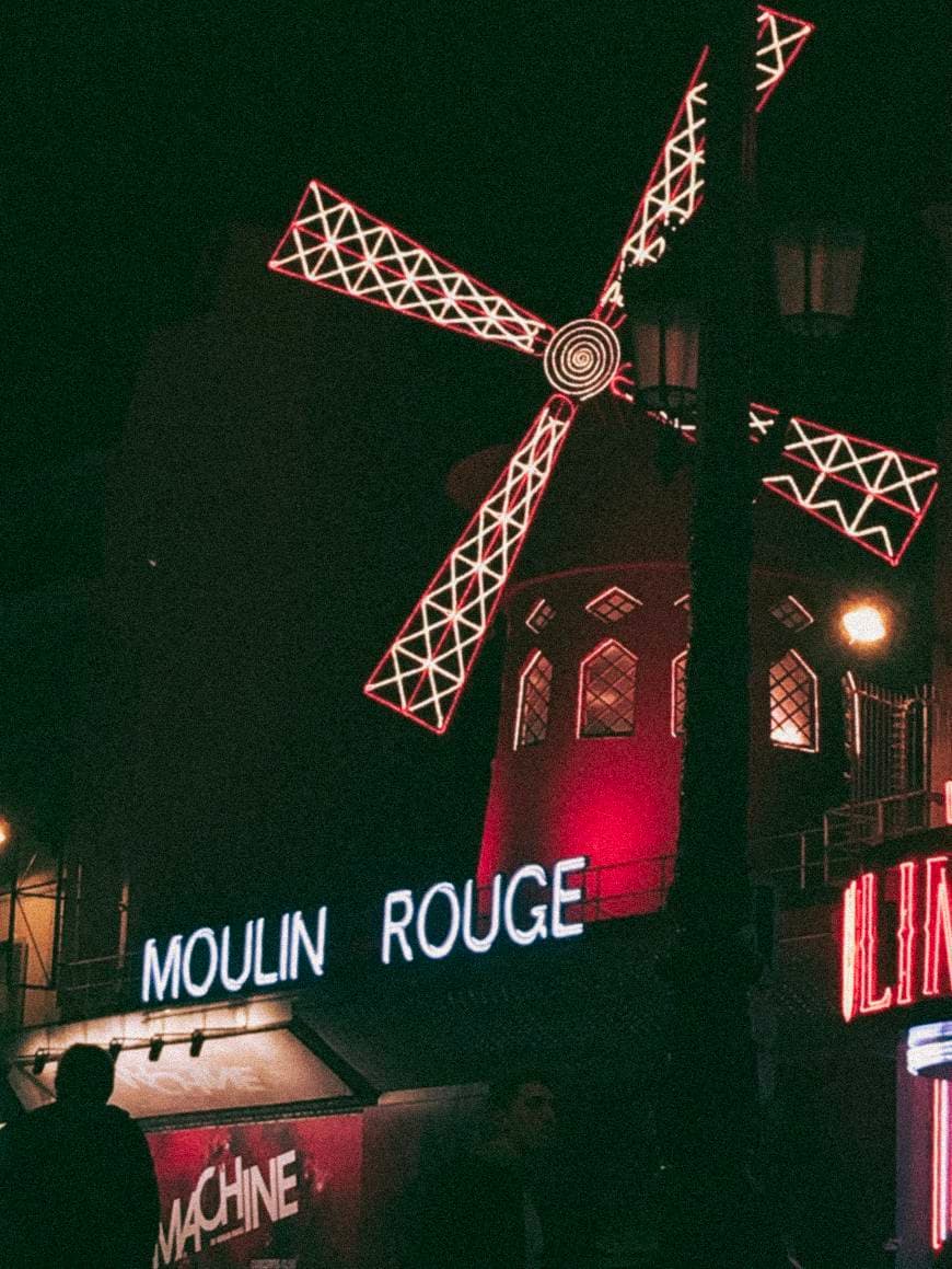 Fashion Moulin Rouge