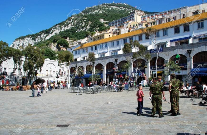 Fashion Grand Casemates Square