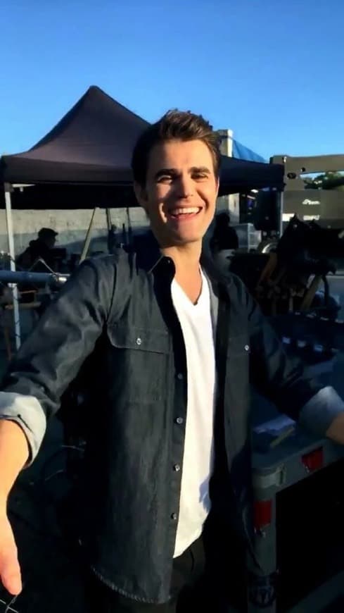 Fashion Paul Wesley