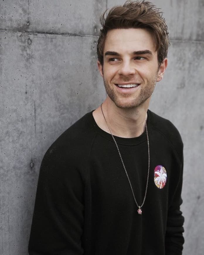 Fashion Nathaniel Buzolic