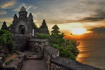 Lugar Uluwatu Temple