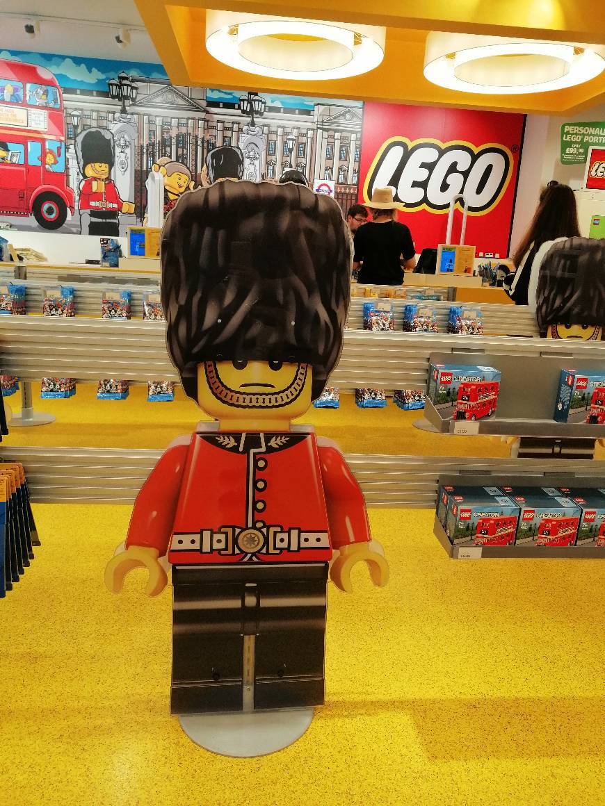 Place LEGO® Store Leicester Square