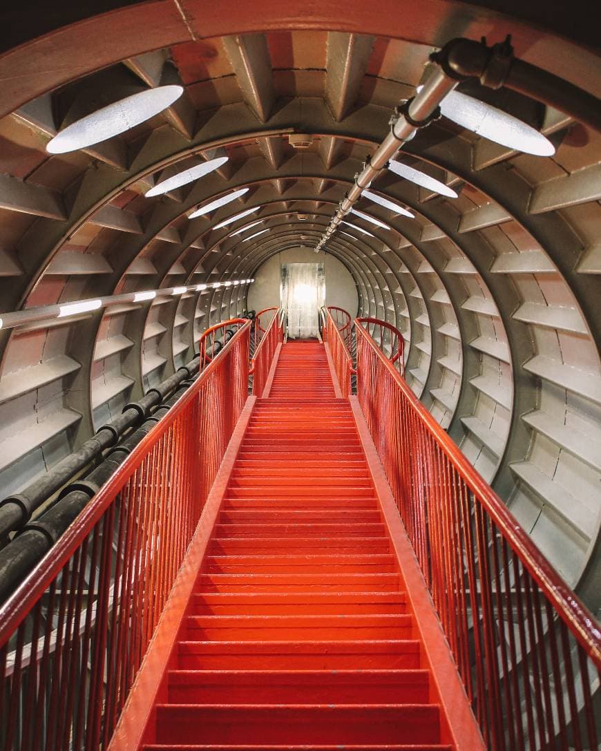 Place Atomium