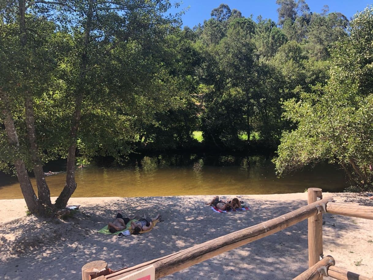 Lugar Praia Fluvial de Nandufe