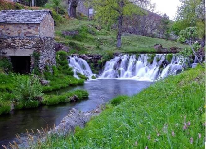 Place Parque Natural De Montesinho-centro Hípico De França