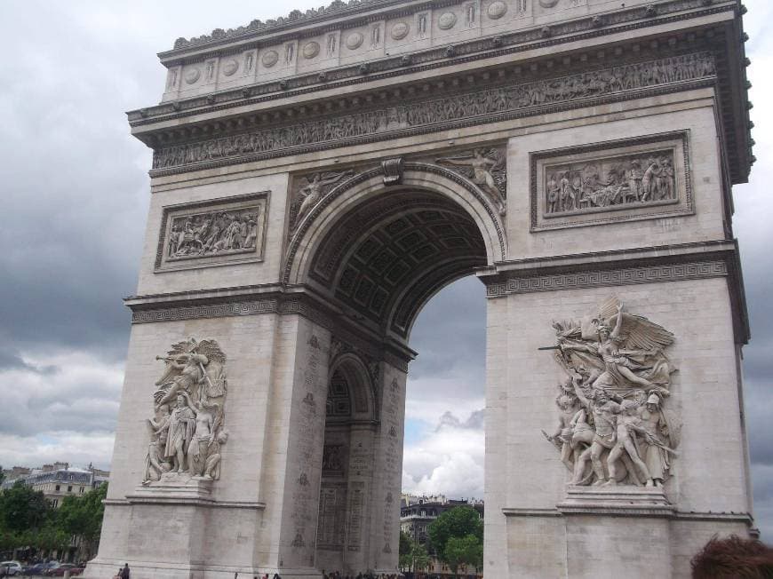 Lugar Arc de Triomphe