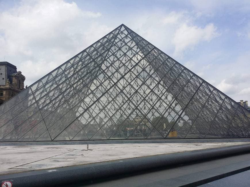 Lugar Museo del Louvre