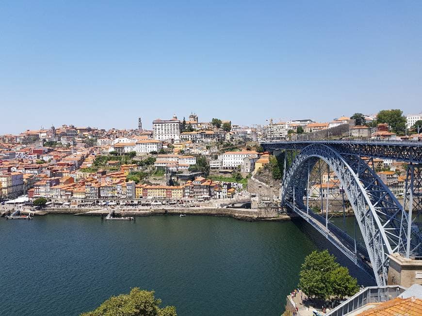 Lugar Oporto