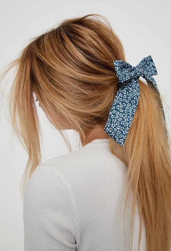 Fashion Scrunchie com laço 