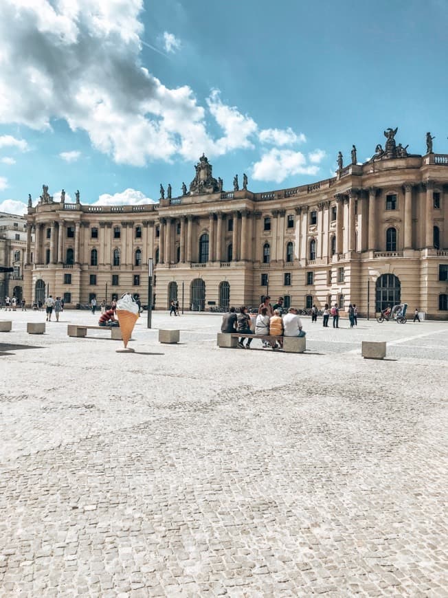 Place Humboldt-Universität zu Berlin