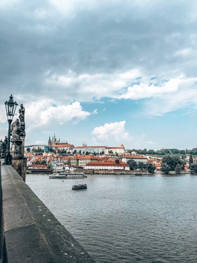 Place Charles Bridge