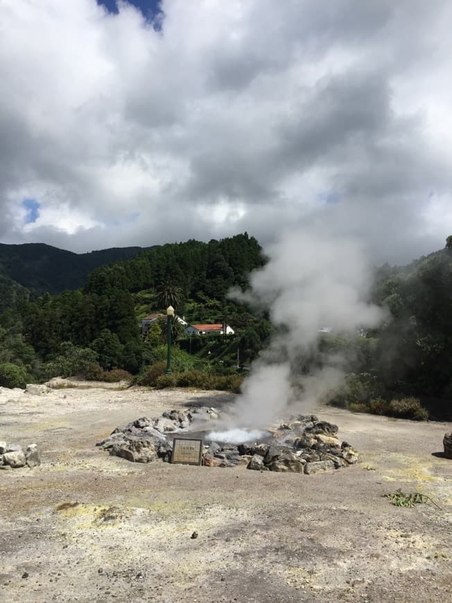 Place Furnas