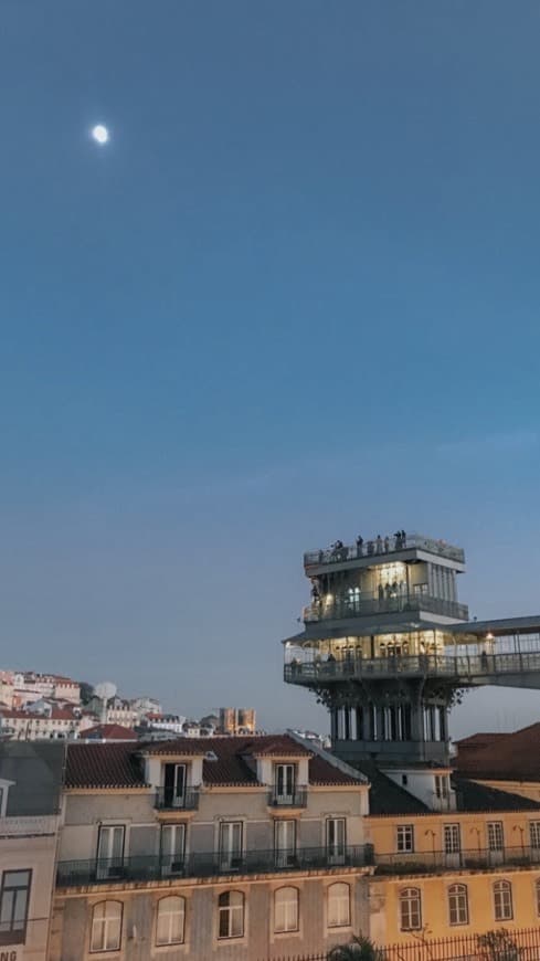 Place Topo Chiado