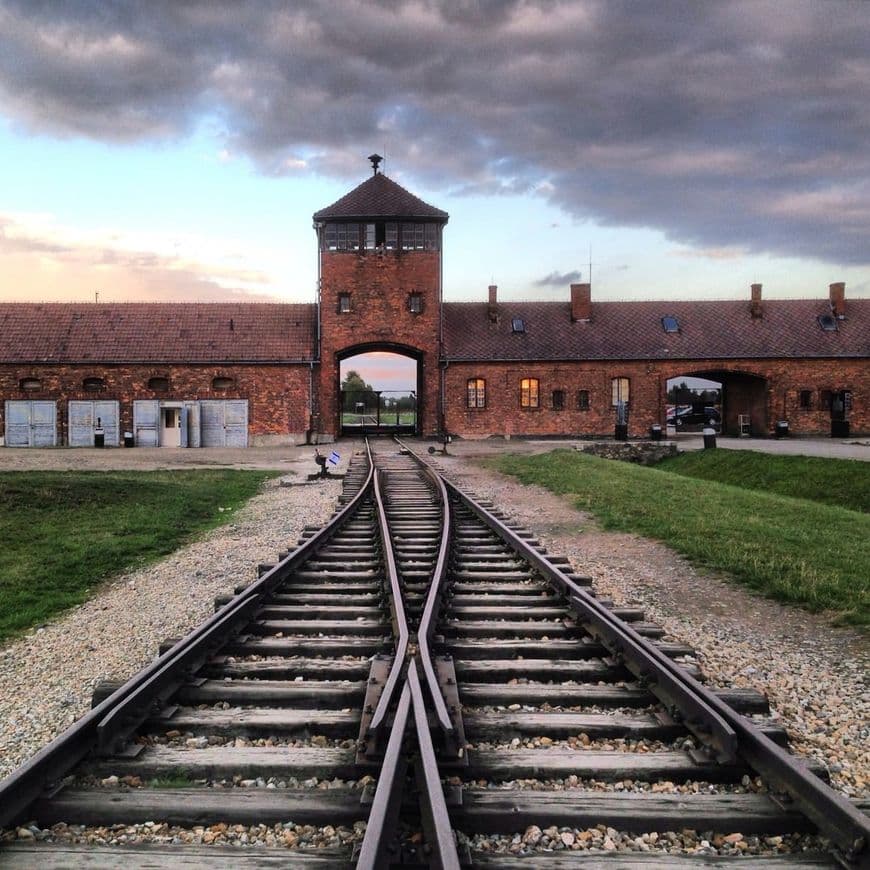 Lugar Auschwitz II-Birkenau