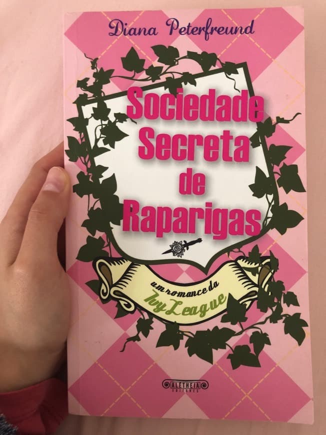 Libro Sociedade Secreta de Raparigas