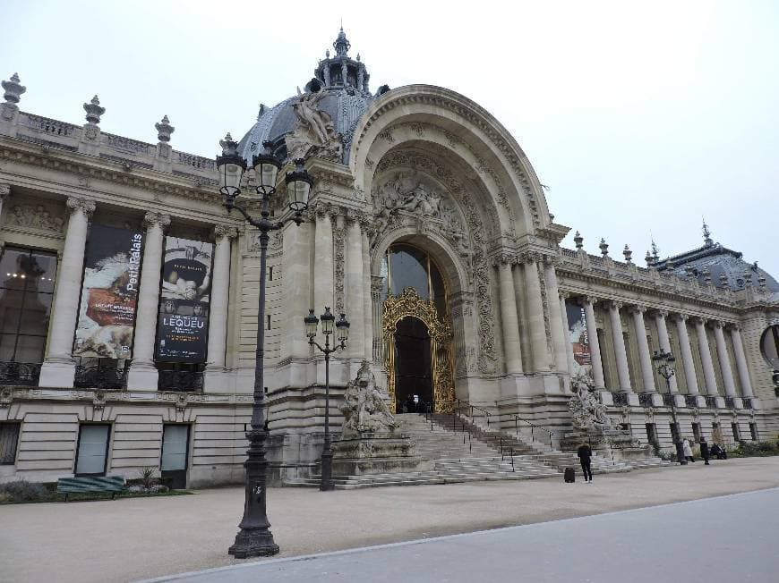 Place Petit Palais