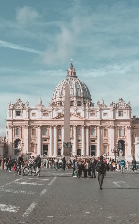 Place Basílica de San Pedro