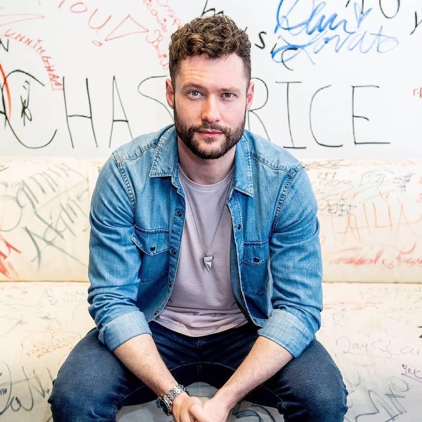 Moda Calum Scott 