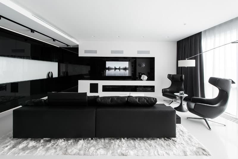 Fashion black and white room