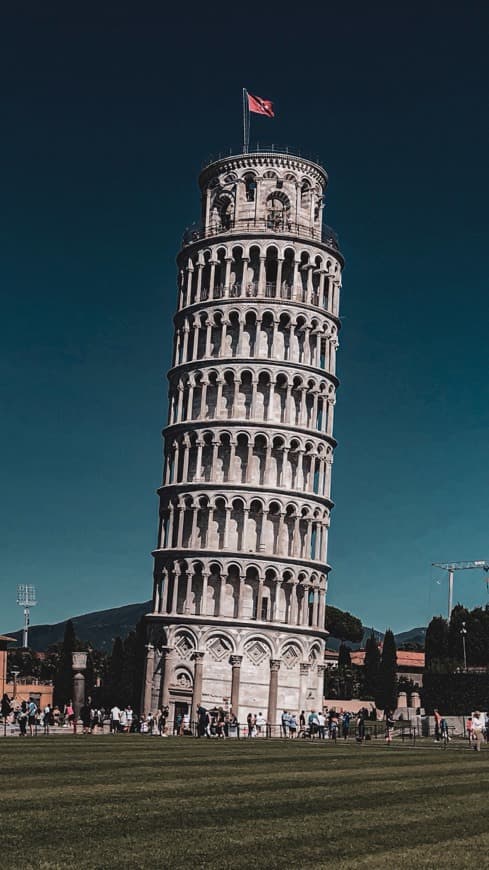 Place Torre de Pisa