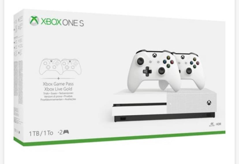 Fashion Xbox One 1TB - 2 comandos 