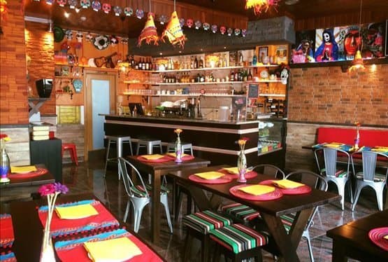 Restaurants Restaurante mexicano, latino-americano YA ESTA