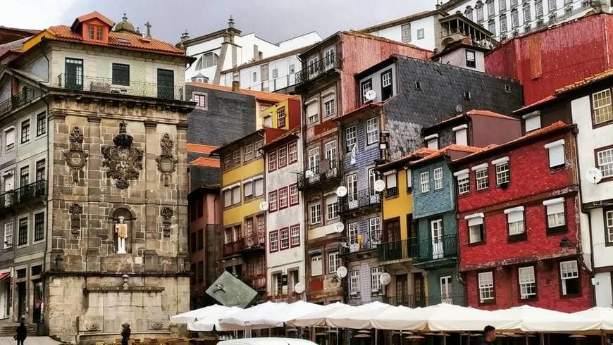 Place Ribeira do Porto