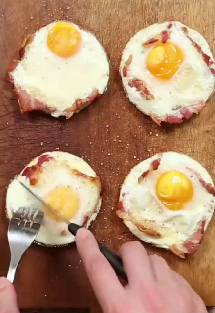 Moda Cheesy breakfast bakes