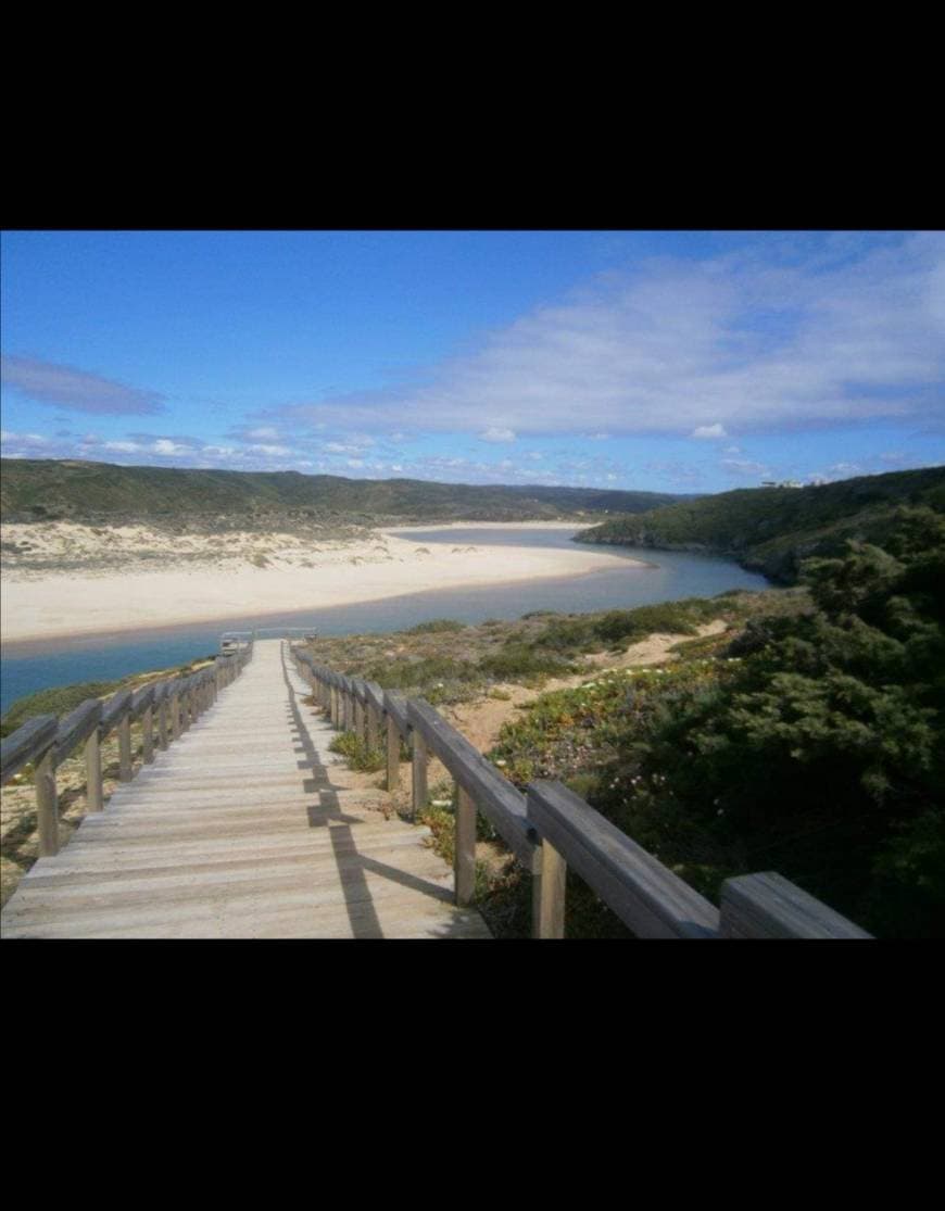 Place Praia da Amoreira