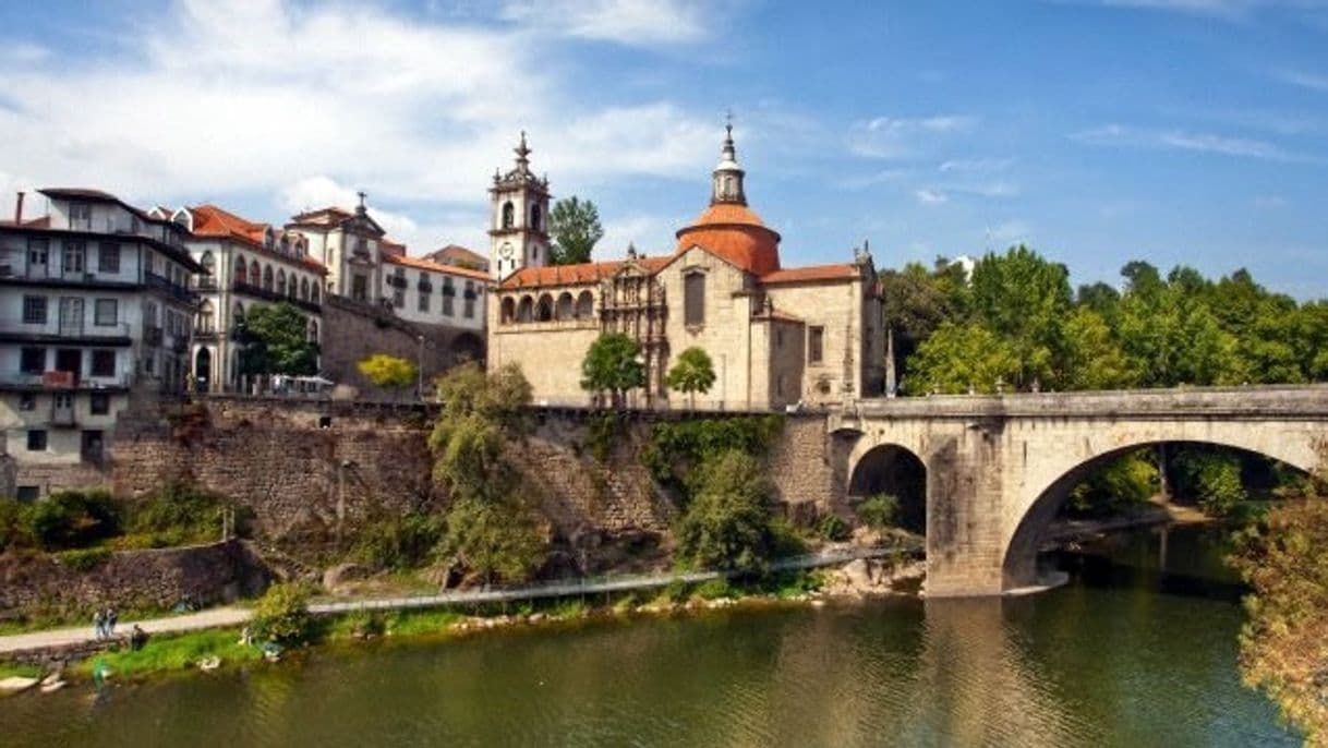 Place Igreja de S. Gonçalo de Amarante