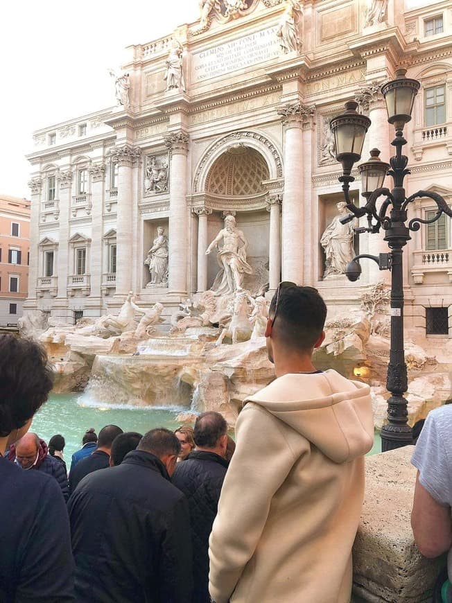 Place Fontana di Trevi