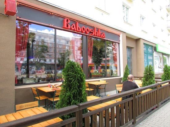 Lugar Babooshka Restaurant