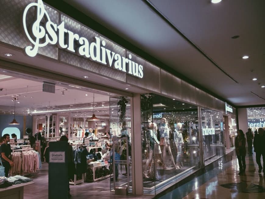 App Stradivarius - Tienda de Moda