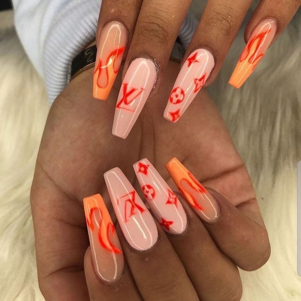 Fashion Nails 