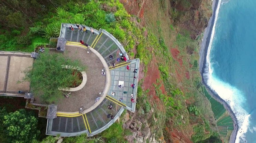 Moda Madeira Island - Miradouro do Cabo Girão - YouTube