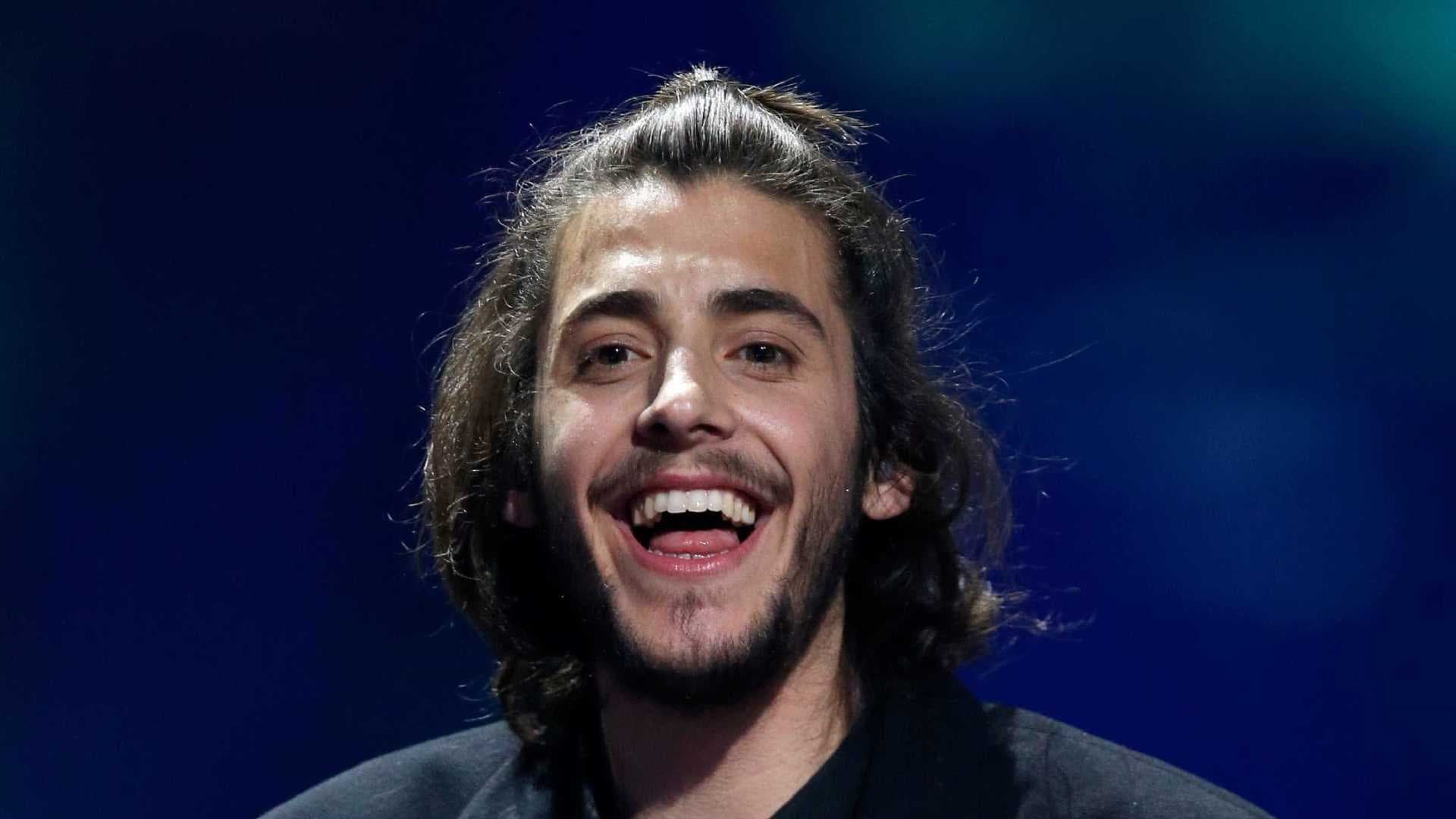 Fashion Salvador Sobral 