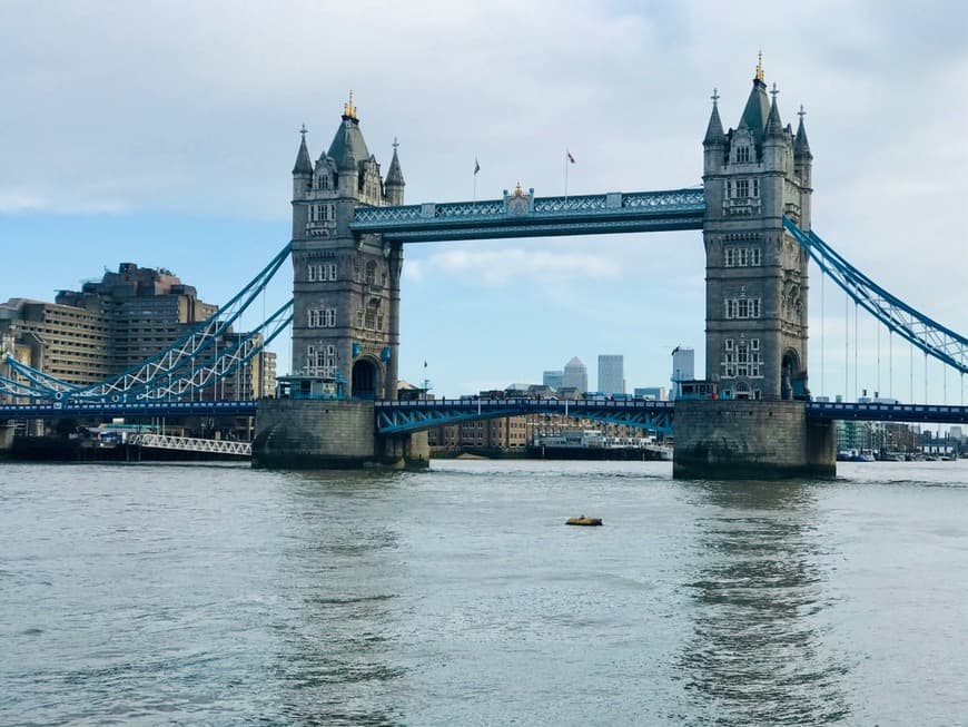 Place Tower Bridge