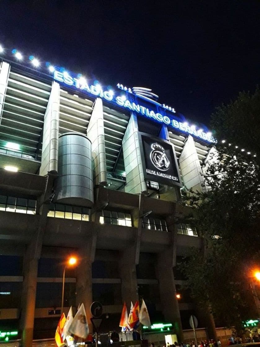 Place Estadio Santiago Bernabéu