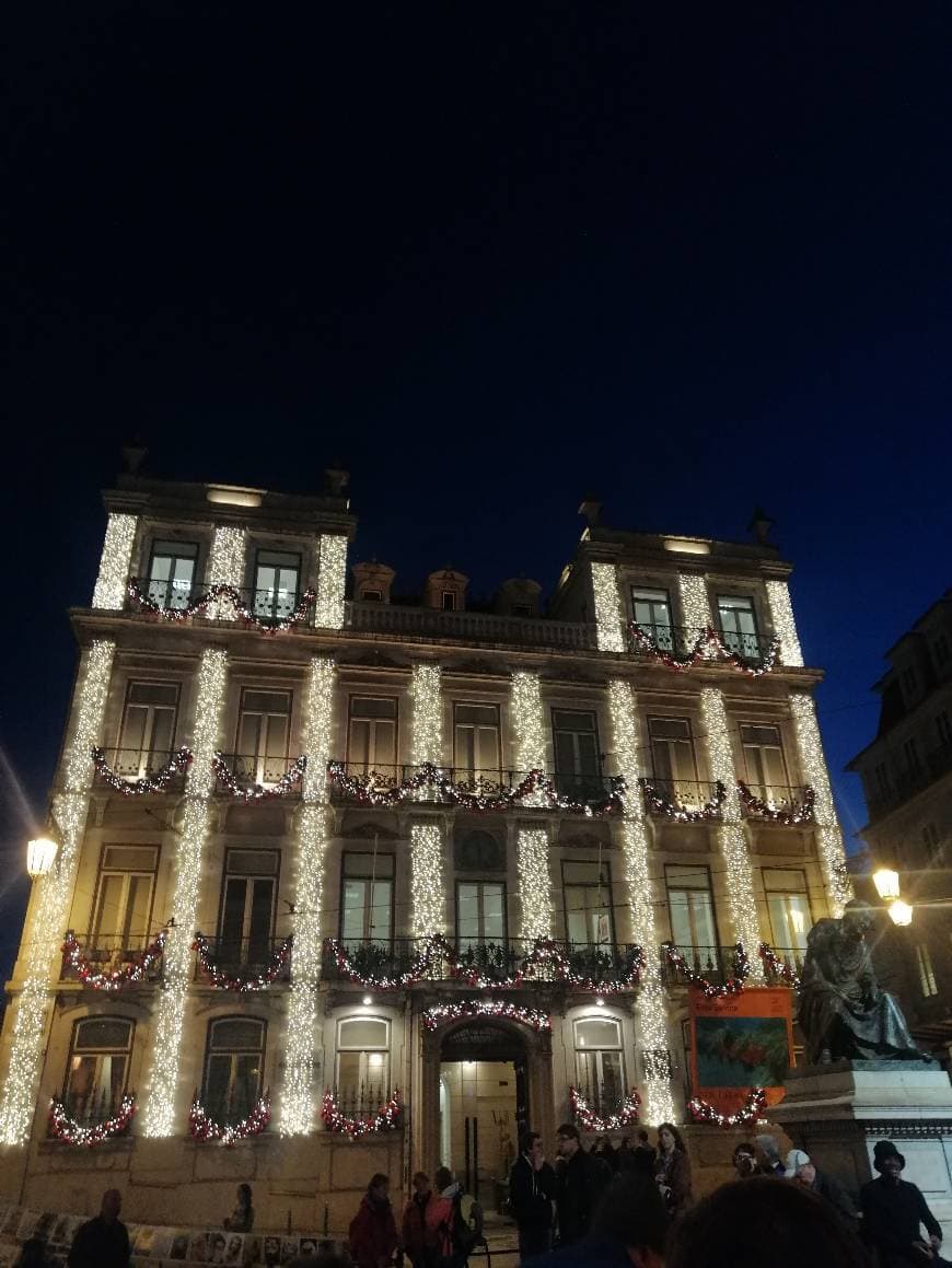 Lugar Armazéns do Chiado