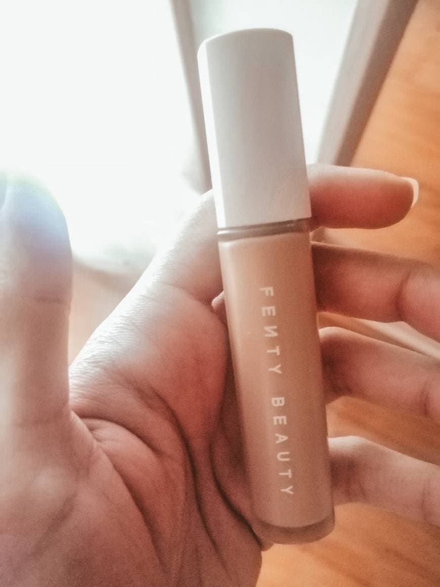 Product Fenty Beauty Pro Filt'r Instant Retouch Concealer