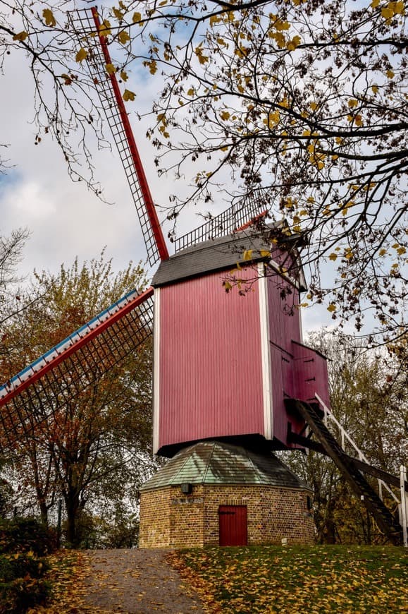 Place Sint-Janshuismolen