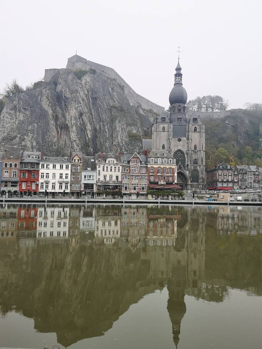 Place Dinant