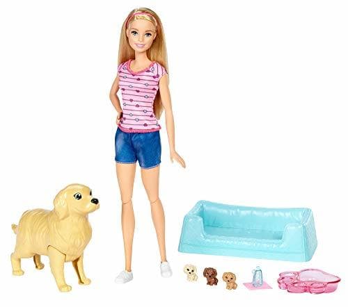 Producto Barbie y sus perritos sorpresa, muñeca con accesorios