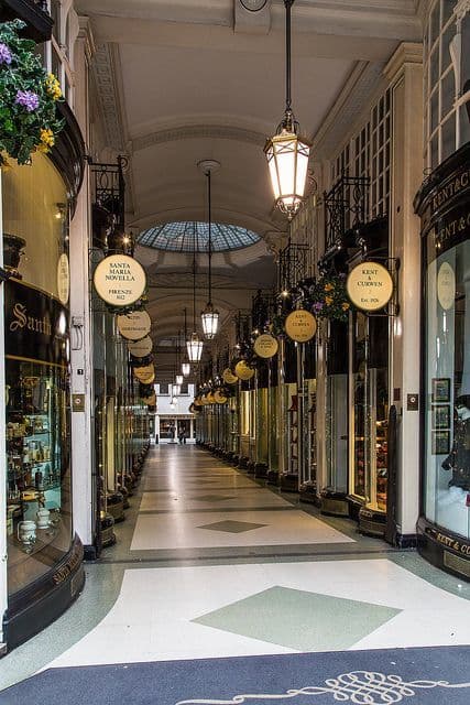 Place Piccadilly Arcade