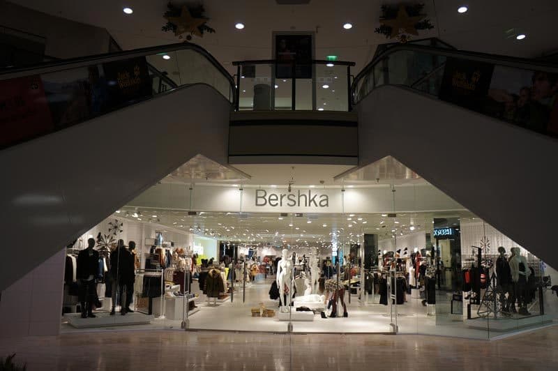 Lugar Bershka