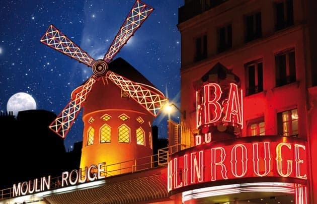 Place Moulin Rouge