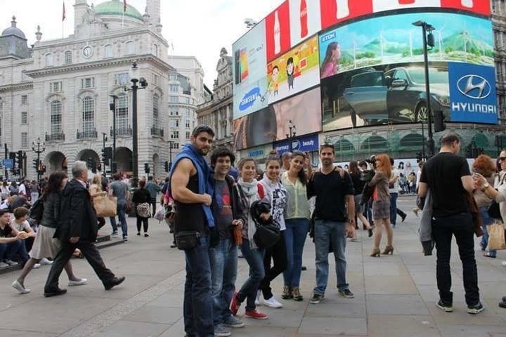 Lugar Piccadilly Circus